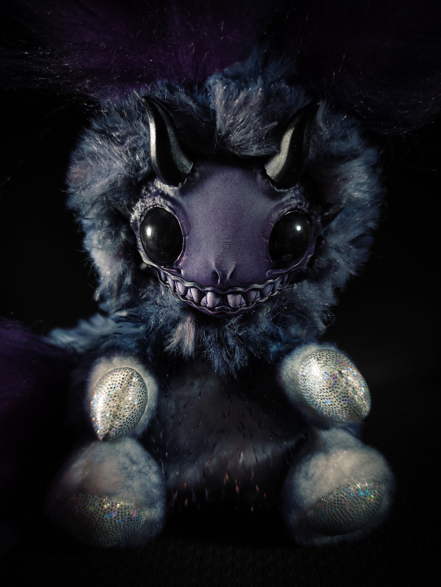 Pazclun - FRIENDPHIBIAN Cryptid Art Doll Plush Toy
