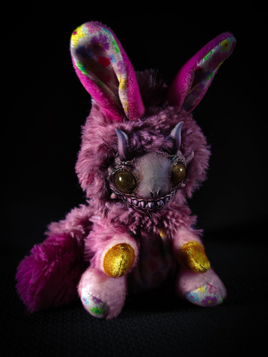 Shimyuld - FRIENDPHIBIAN Cryptid Art Doll Plush Toy