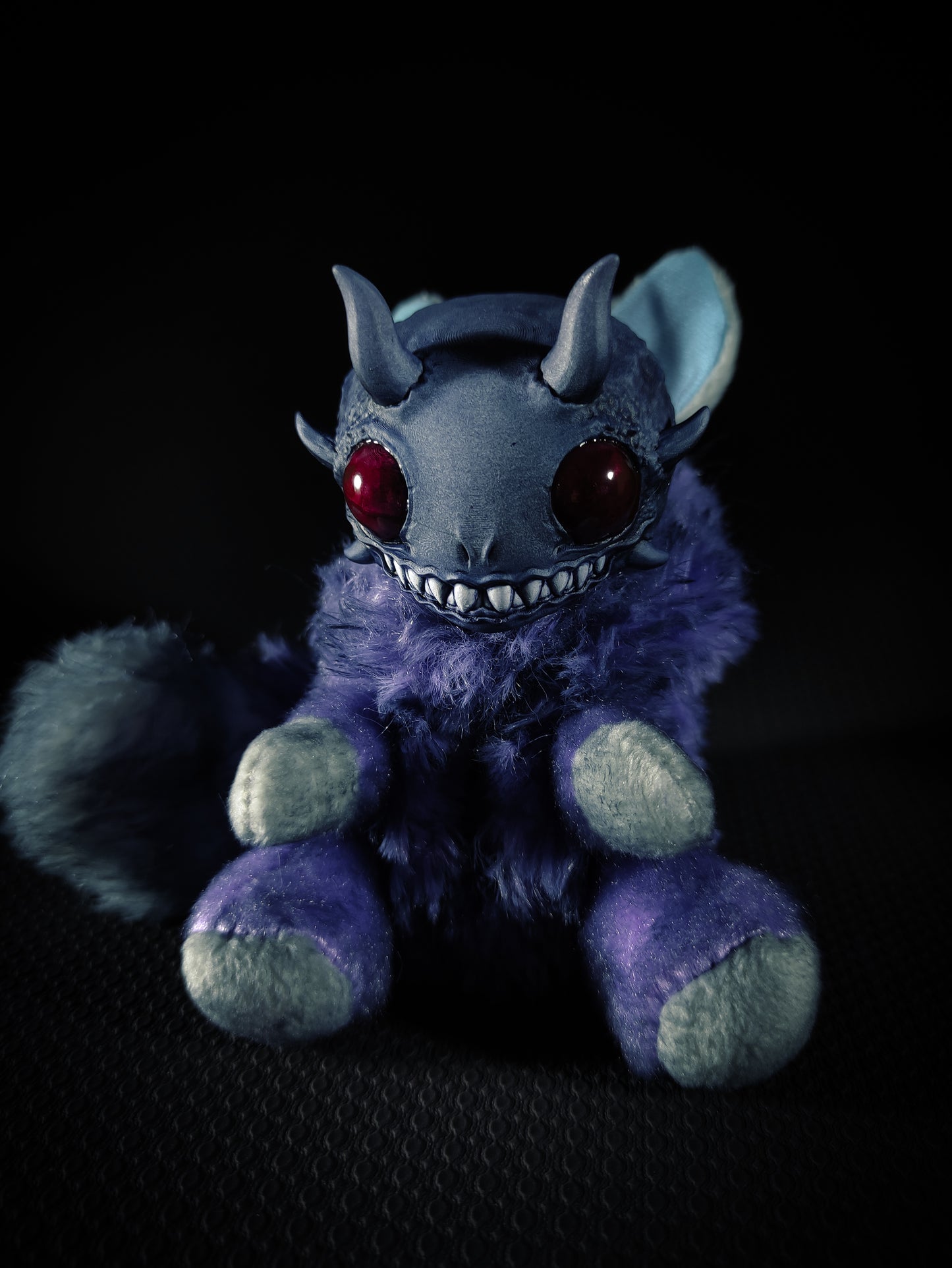 Ferraut - FRIENDPHIBIAN Cryptid Art Doll Plush Toy
