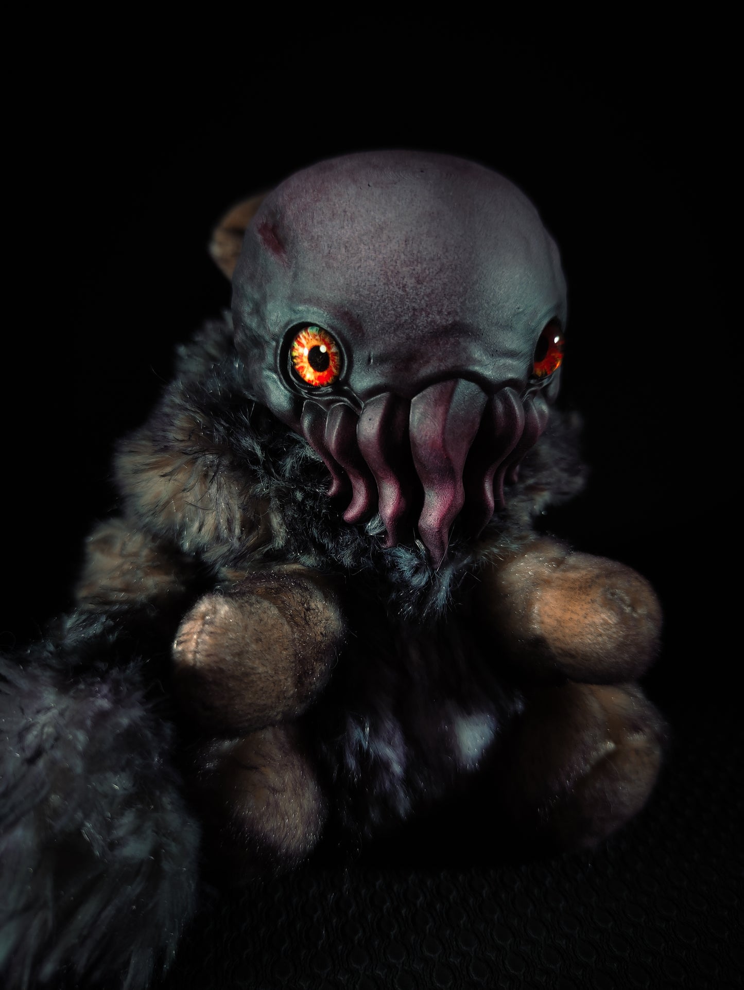 Cuthomal - FRIENDTHULU Cryptid Art Doll Plush Toy