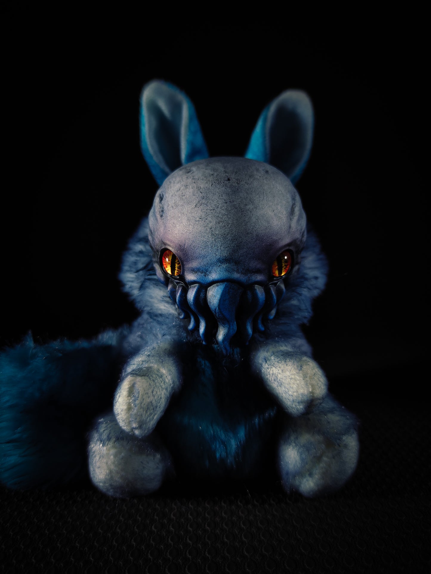 Infulshun - FRIENDTHULU Cryptid Art Doll Plush Toy