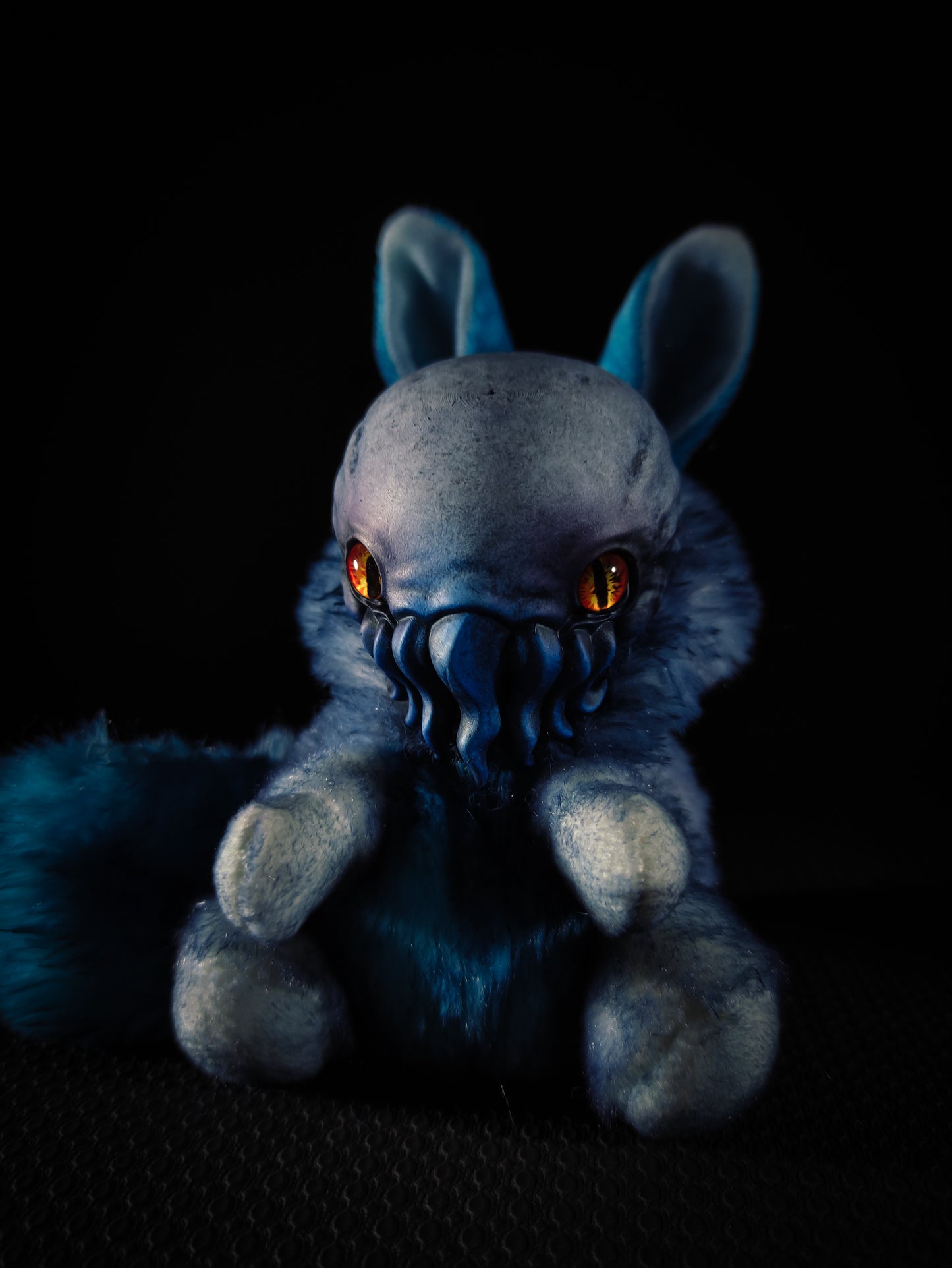 Infulshun - FRIENDTHULU Cryptid Art Doll Plush Toy