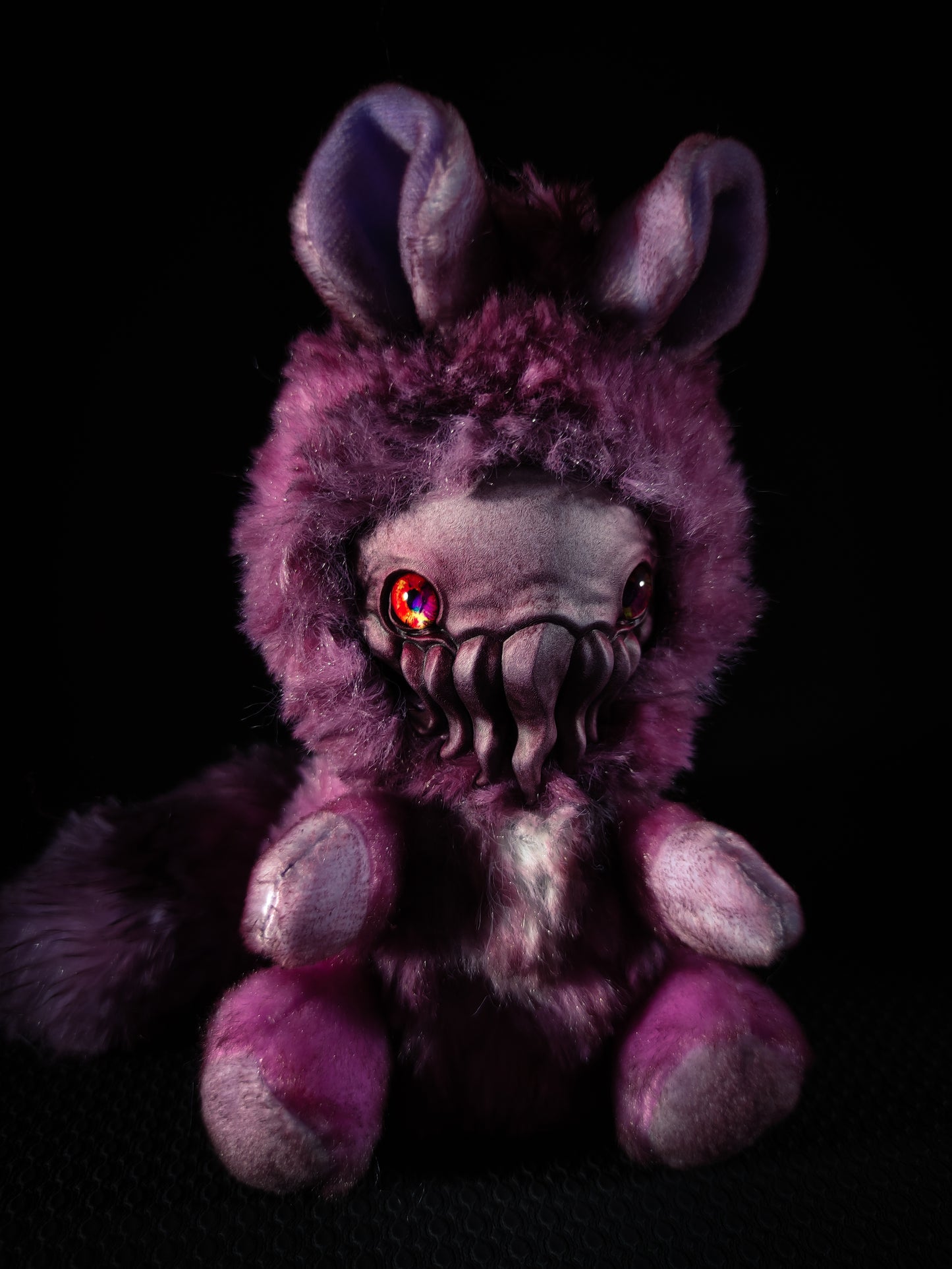 Flektch - FRIENDTHULU Cryptid Art Doll Plush Toy