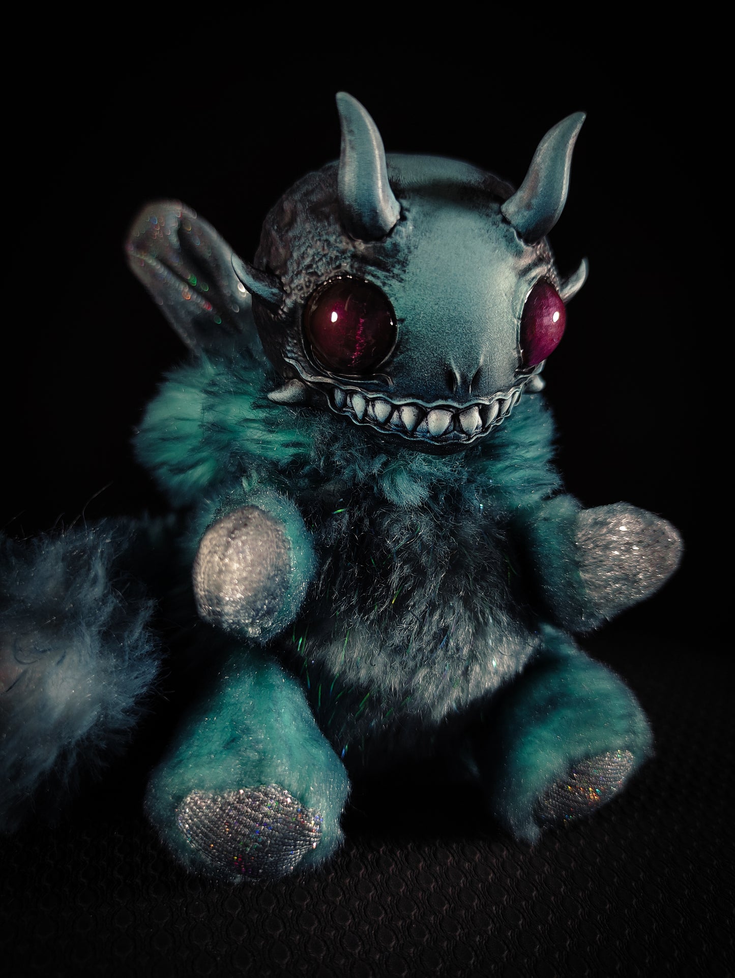 Pophibun - FRIENDPHIBIAN Cryptid Art Doll Plush Toy