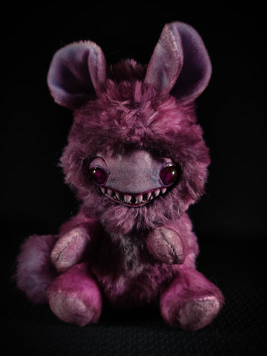 Digihul - AITO Cryptid Art Doll Plush Toy
