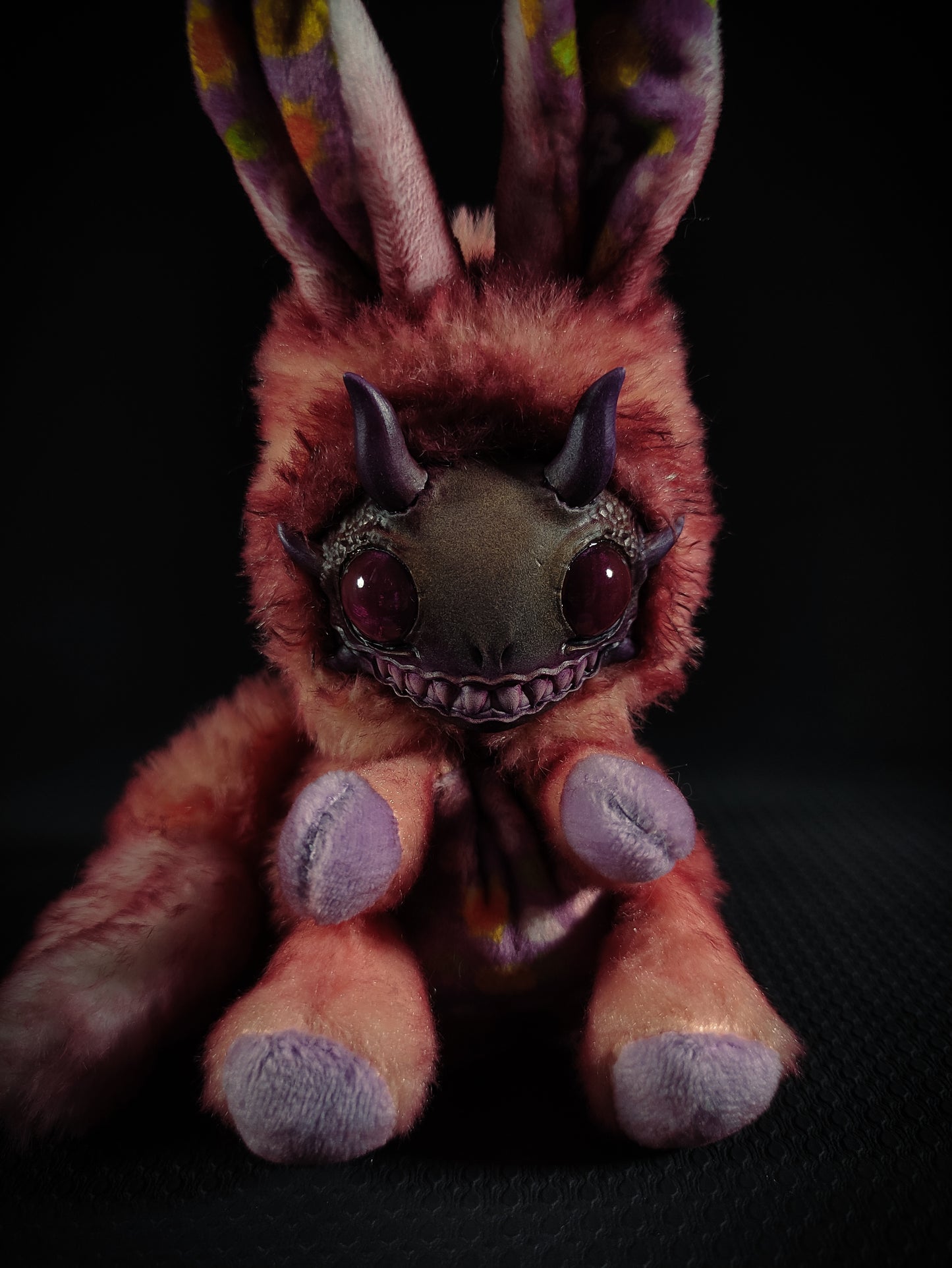 Tangebite - FRIENDPHIBIAN Cryptid Art Doll Plush Toy