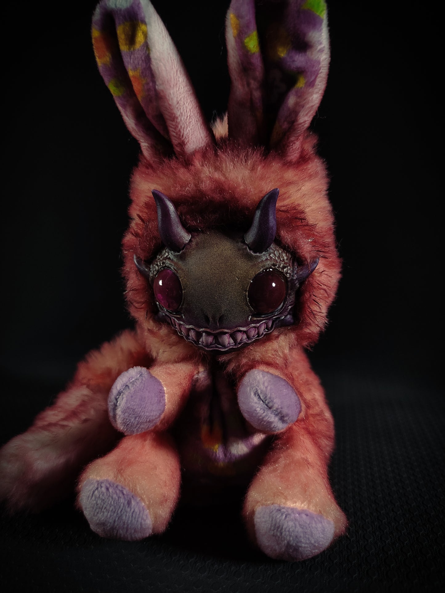 Tangebite - FRIENDPHIBIAN Cryptid Art Doll Plush Toy