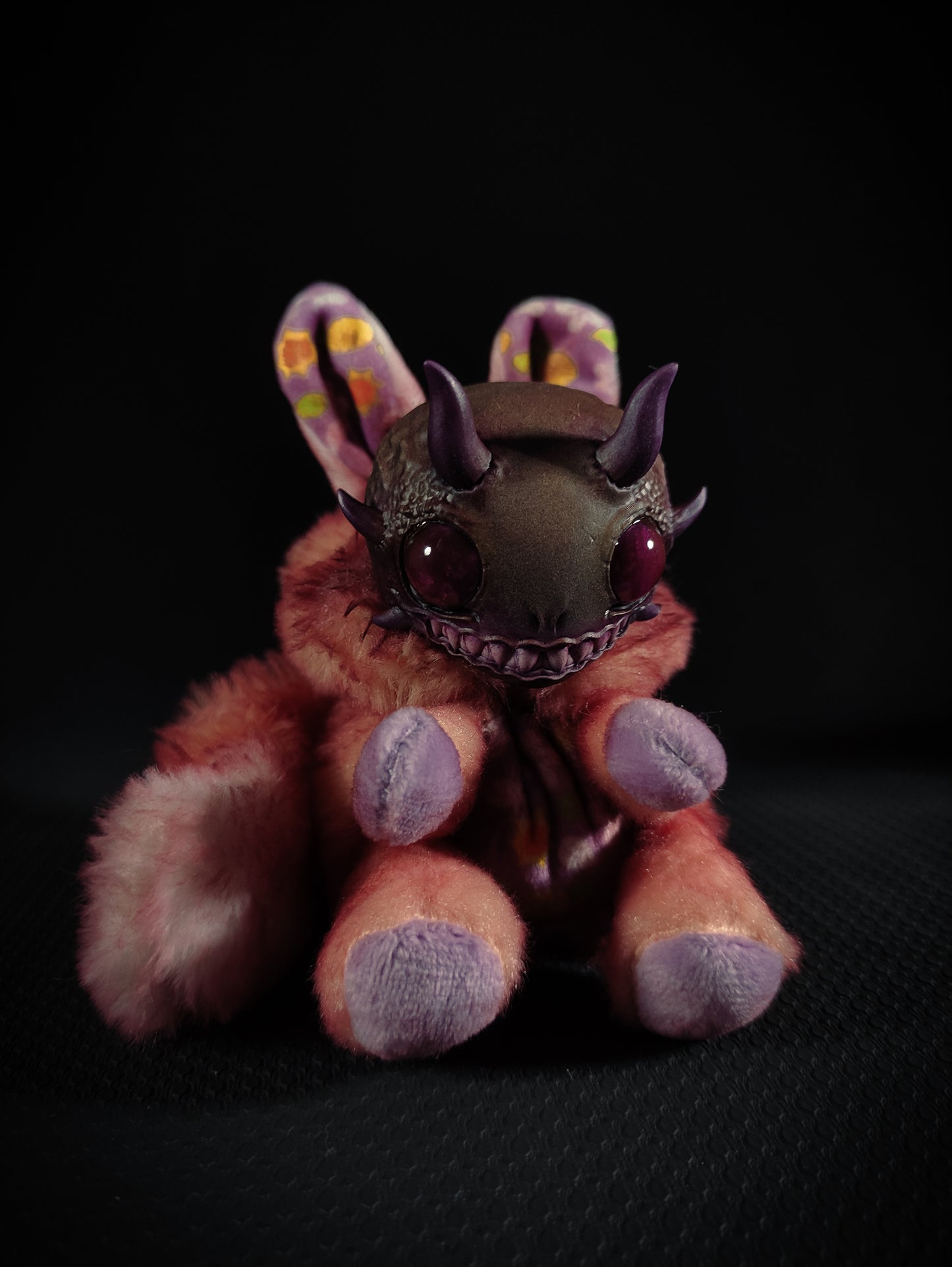 Tangebite - FRIENDPHIBIAN Cryptid Art Doll Plush Toy