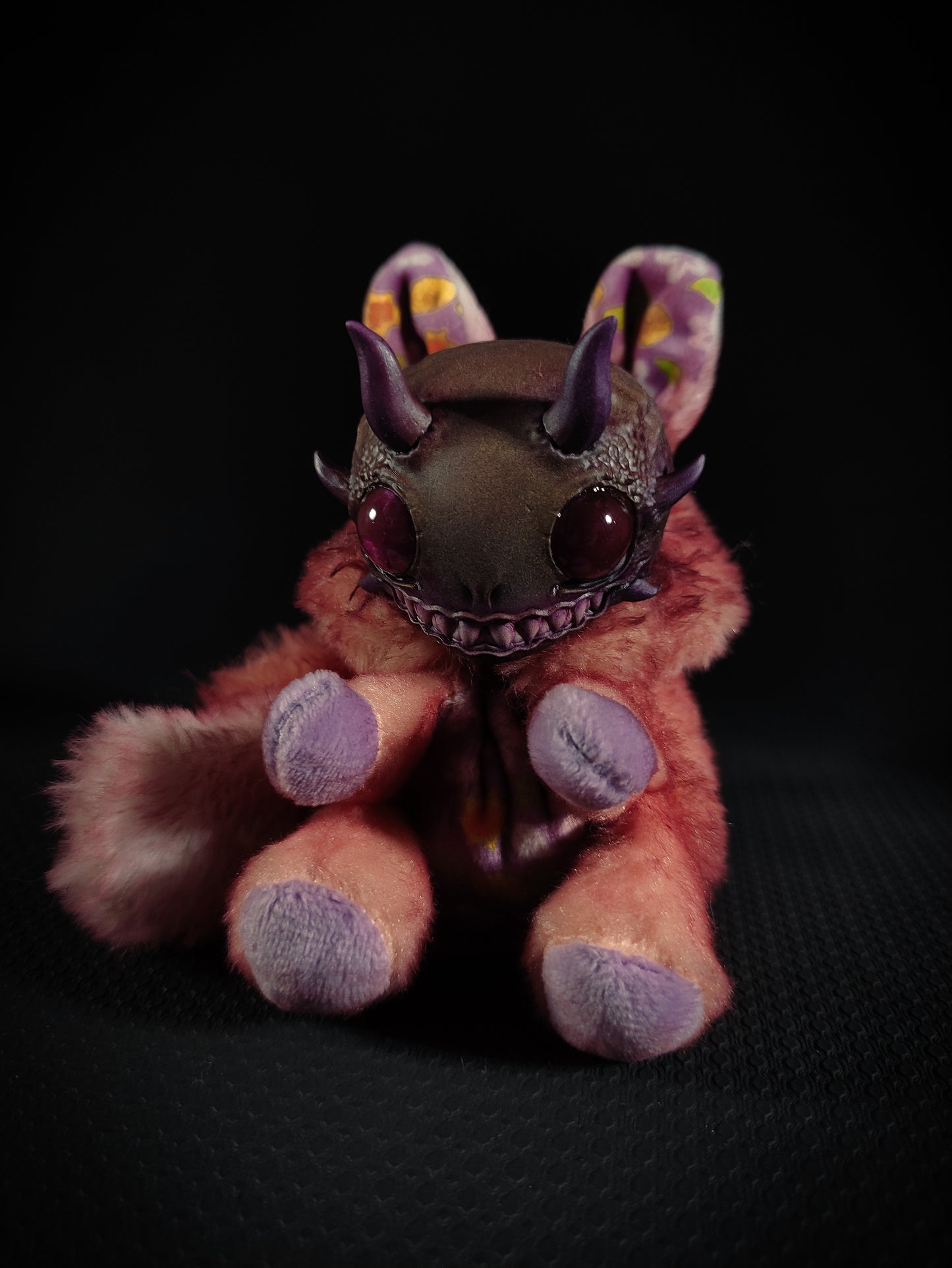 Tangebite - FRIENDPHIBIAN Cryptid Art Doll Plush Toy