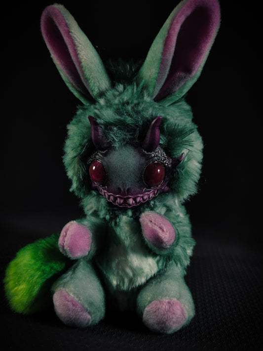 Jeztilla - FRIENDPHIBIAN Cryptid Art Doll Plush Toy