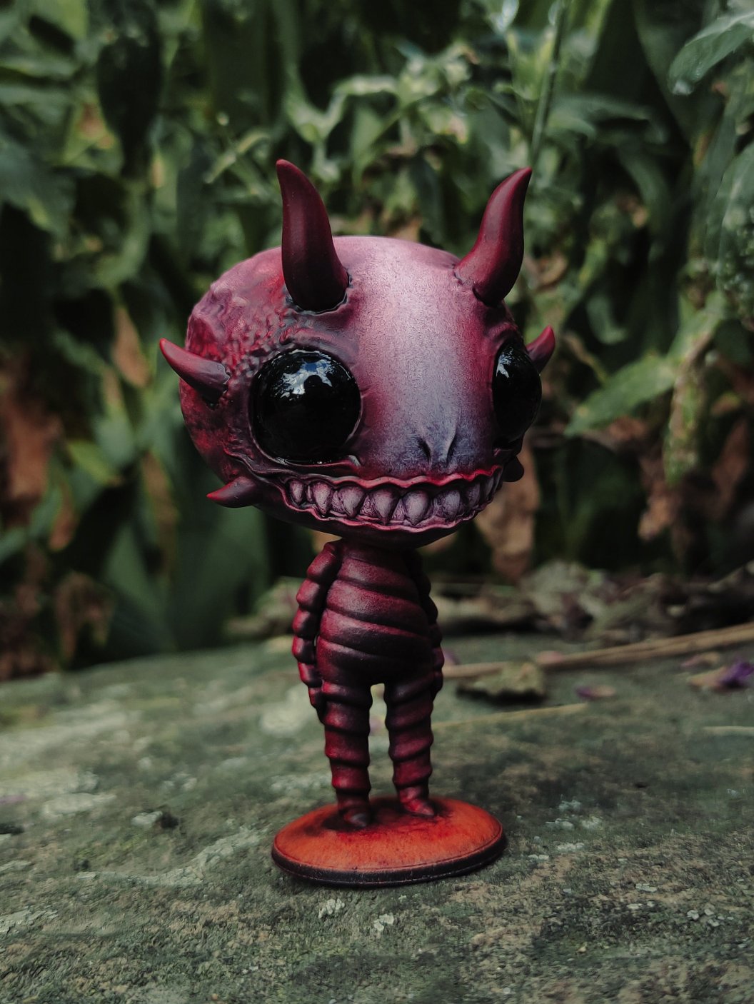 WAEDBERRY (LIMITED EDITION) - OOAK Handpainted resin Gloomberry (Art Toy)
