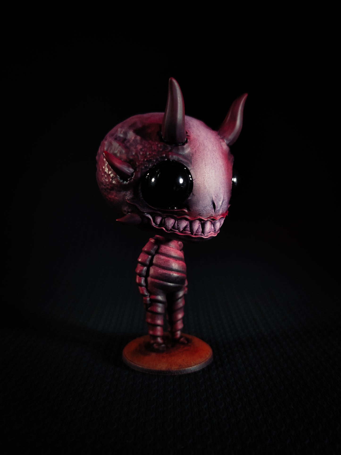 WAEDBERRY (LIMITED EDITION) - OOAK Handpainted resin Gloomberry (Art Toy)