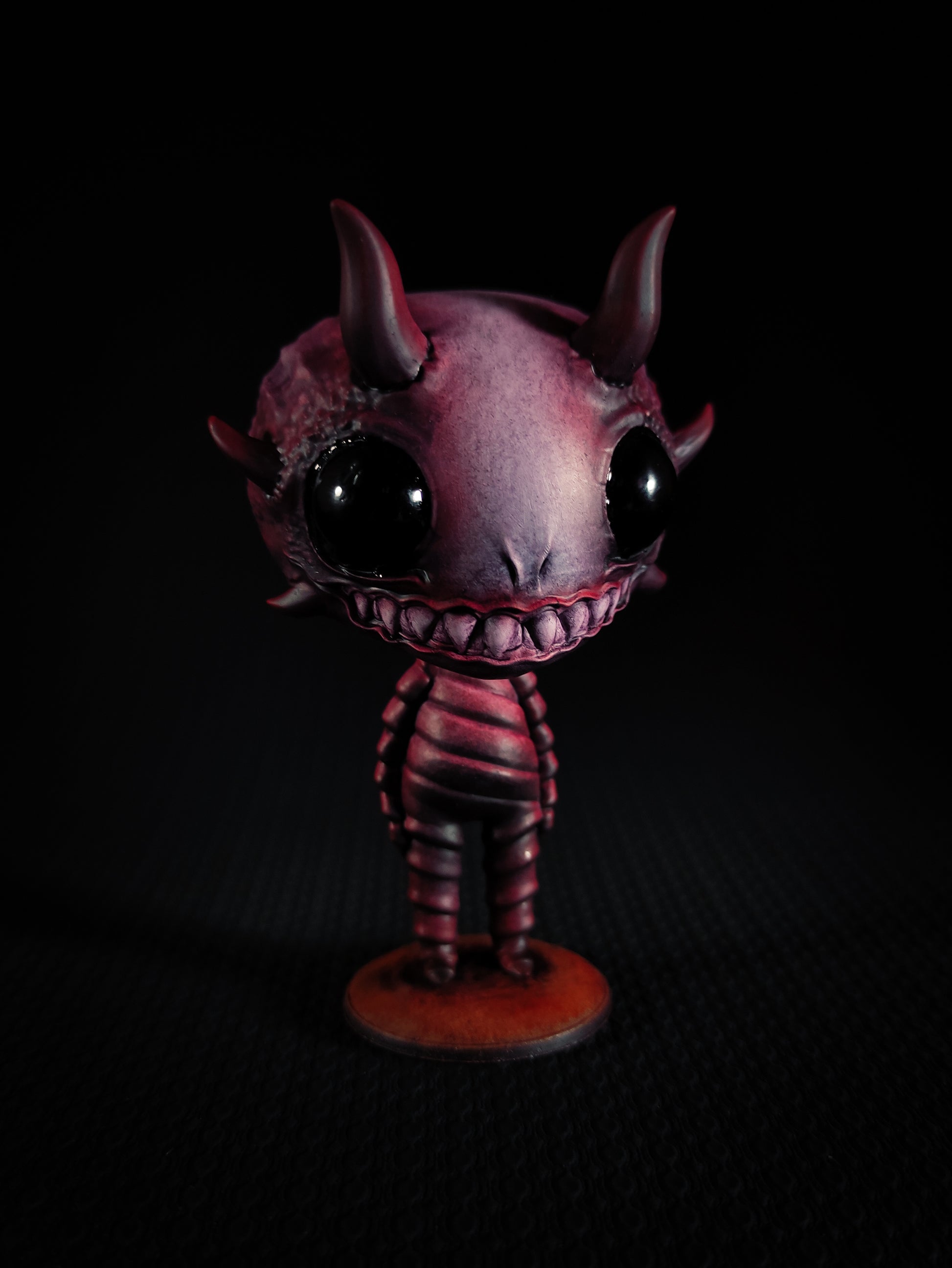 WAEDBERRY (LIMITED EDITION) - OOAK Handpainted resin Gloomberry (Art Toy)