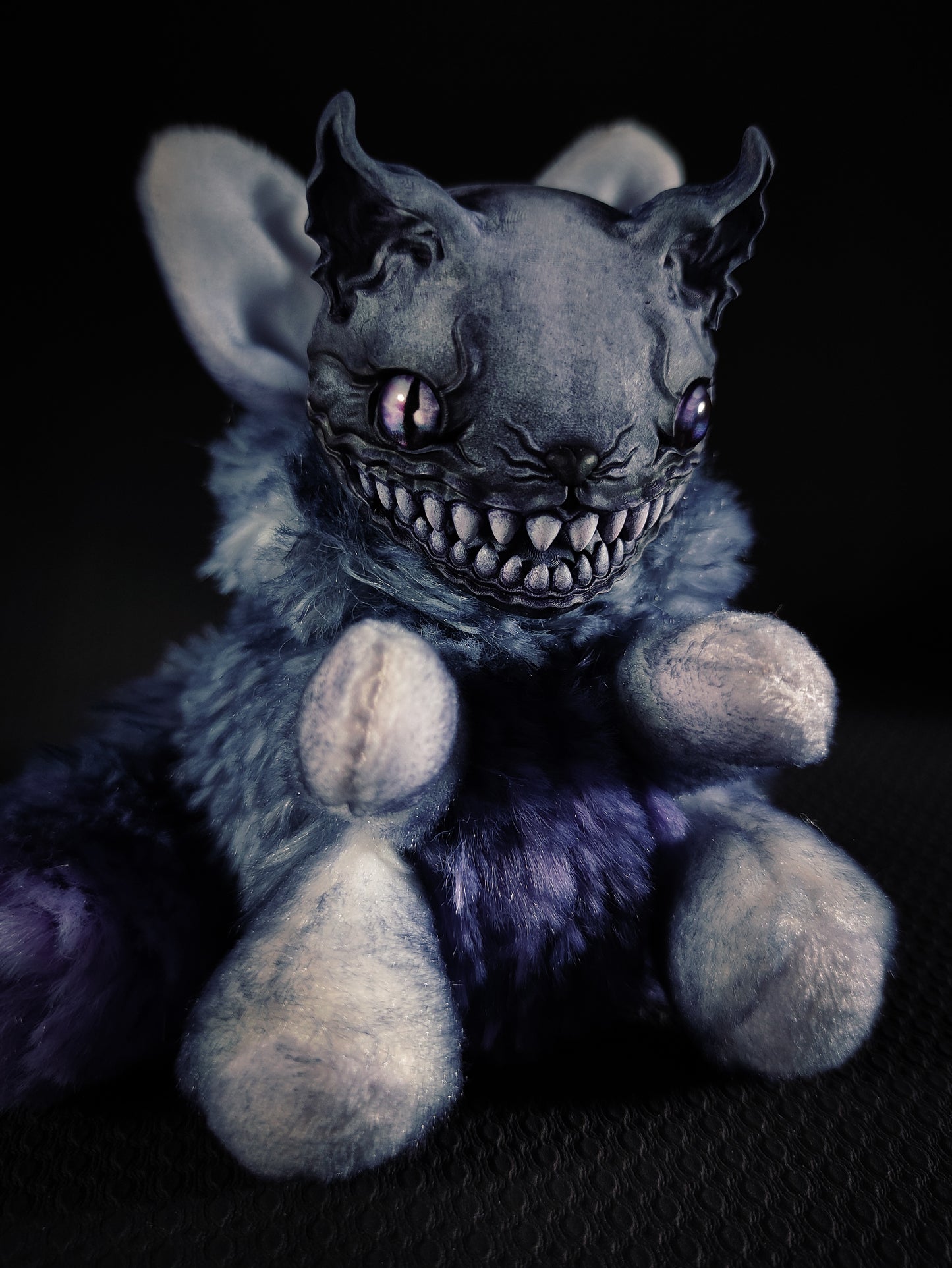 Dekitter - FIENDLINE Cryptid Art Doll Plush Toy