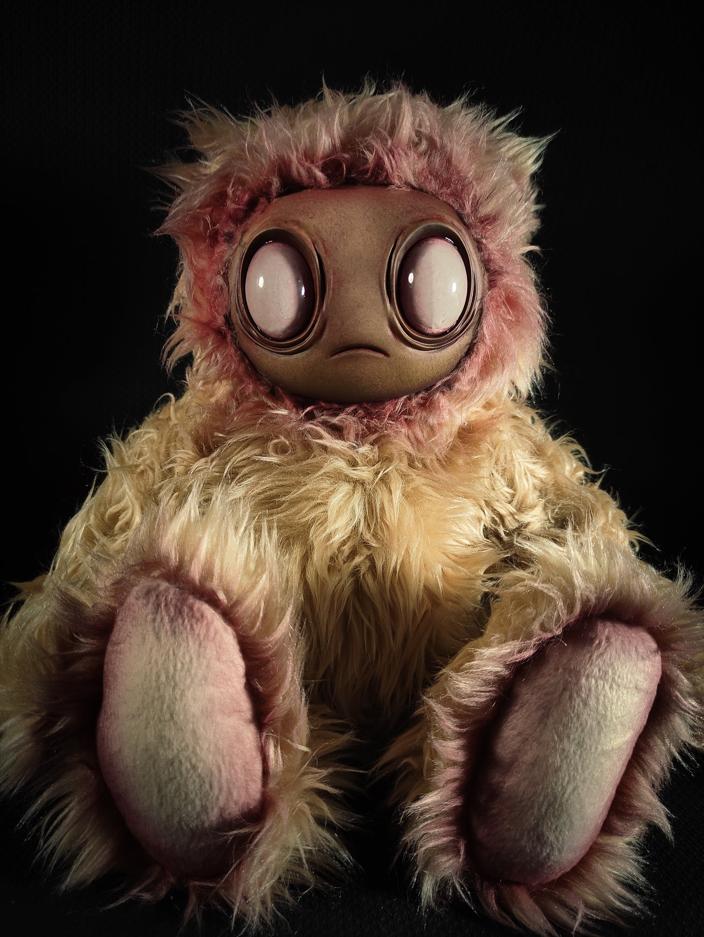 Meeporo (Bleeding Floof Ver.) - Monster Art Doll Plush Toy