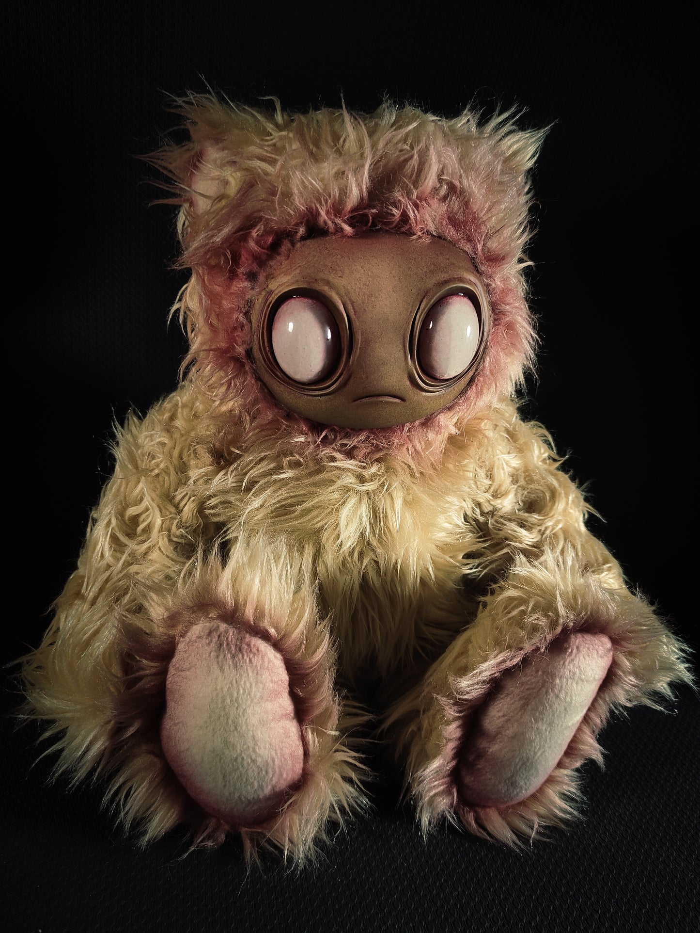 Meeporo (Bleeding Floof Ver.) - Monster Art Doll Plush Toy
