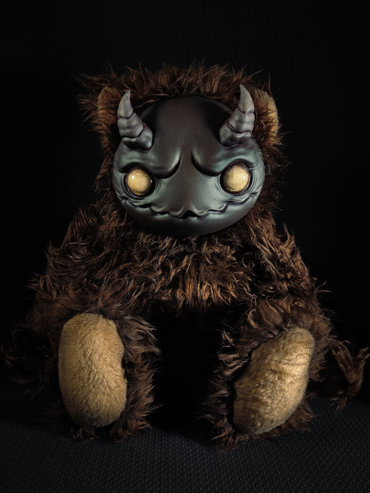 Azagarr (Choco Abyss Ver.) - Monster Art Doll Plush Toy