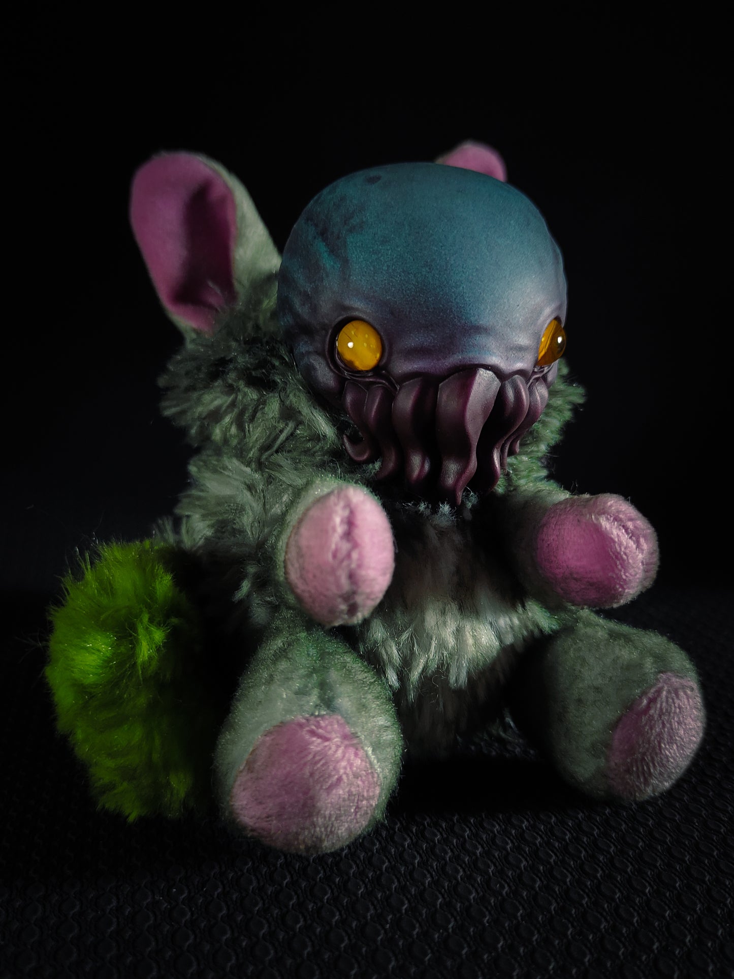 Gloamari - FRIENDTHULU Cryptid Art Doll Plush Toy