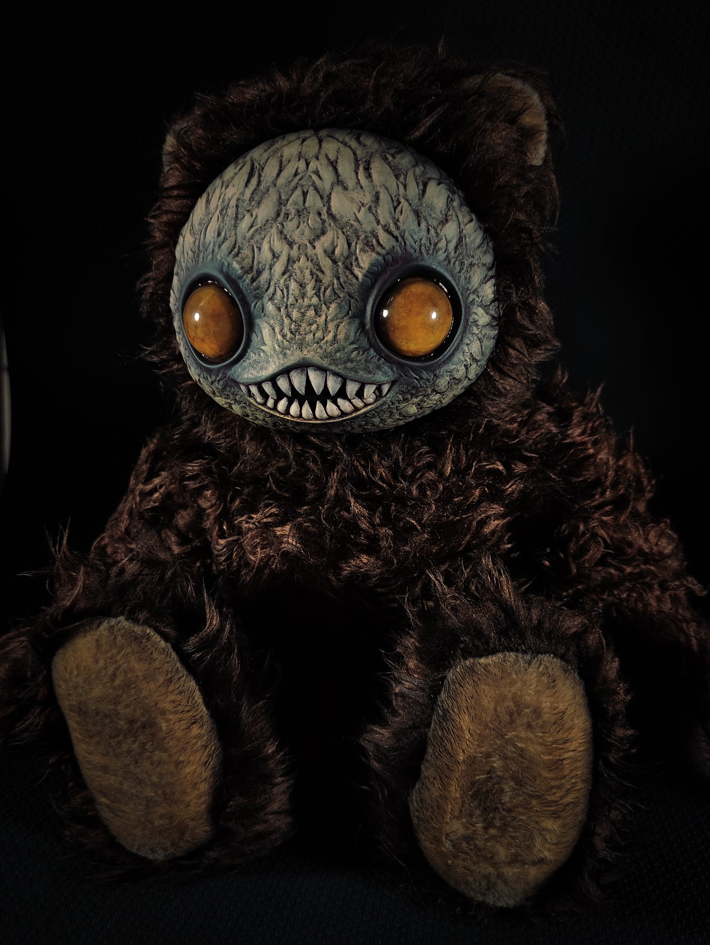 Ningen (Gold Gaze Ver.) - Monster Art Doll Plush Toy