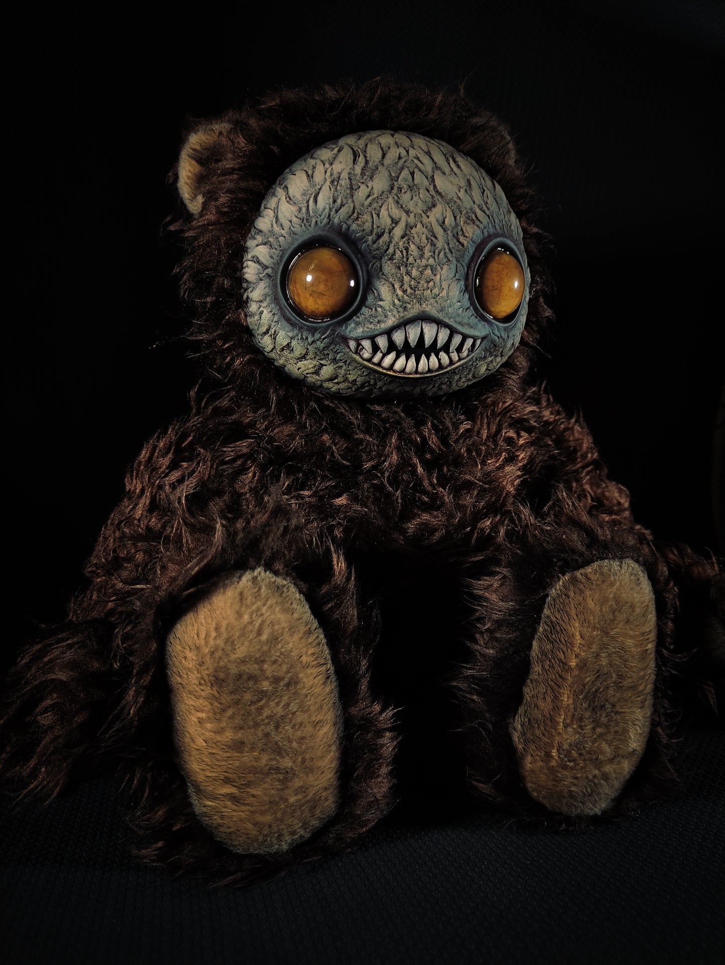 Ningen (Gold Gaze Ver.) - Monster Art Doll Plush Toy