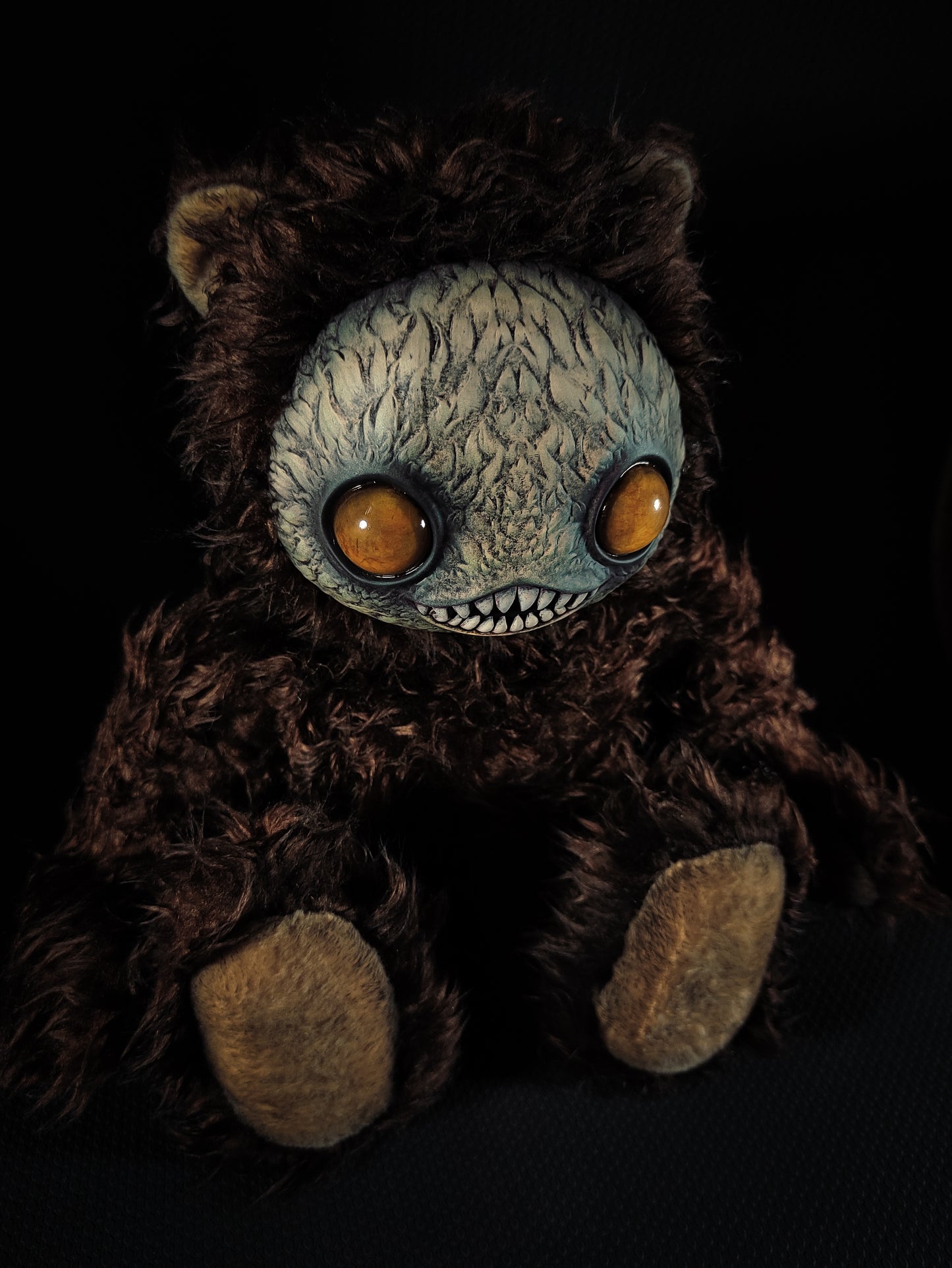 Ningen (Gold Gaze Ver.) - Monster Art Doll Plush Toy