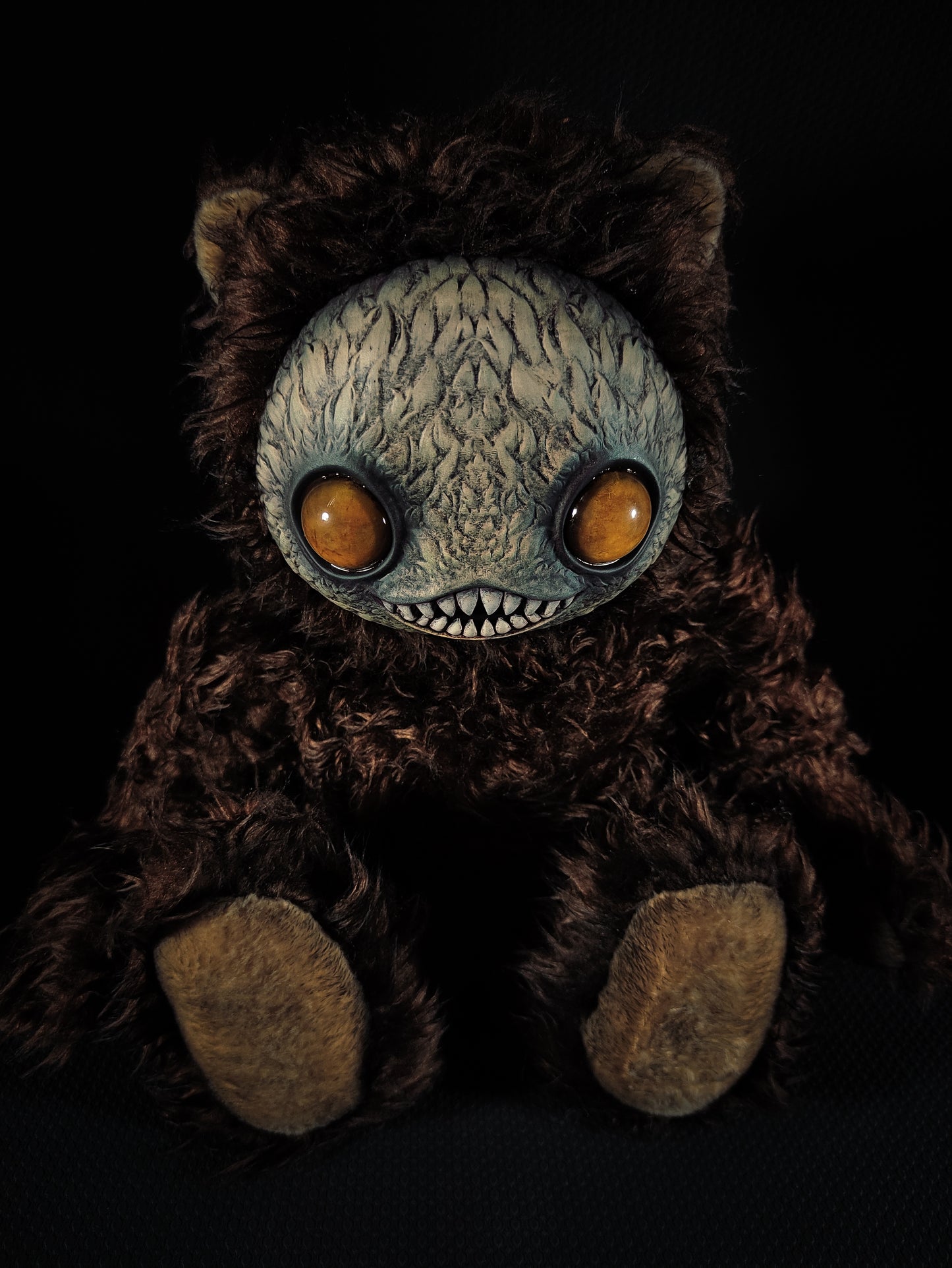 Ningen (Gold Gaze Ver.) - Monster Art Doll Plush Toy