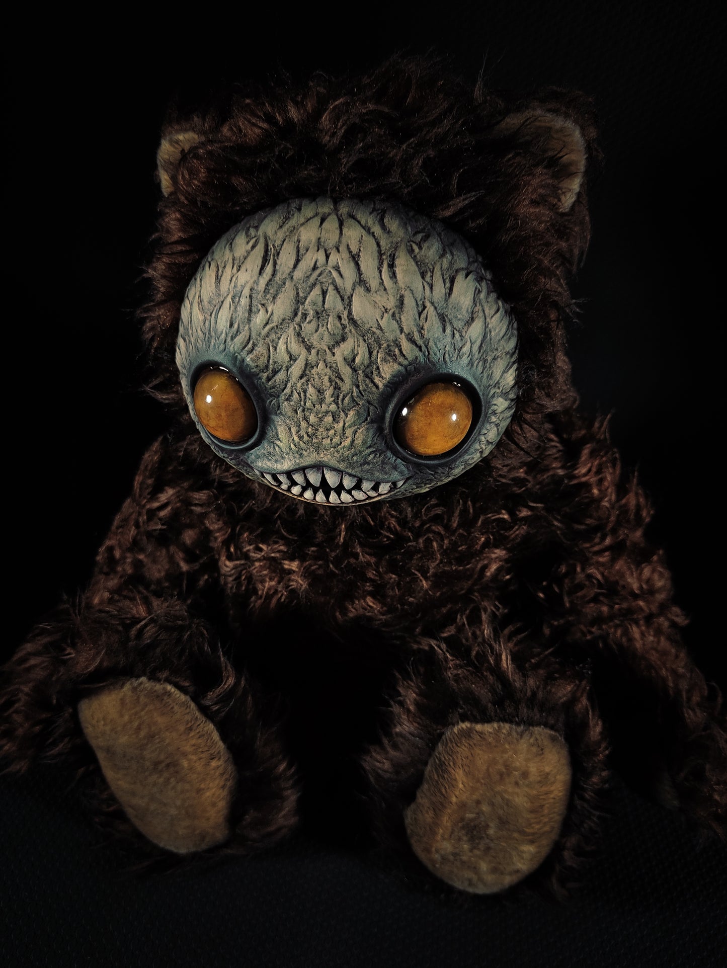 Ningen (Gold Gaze Ver.) - Monster Art Doll Plush Toy