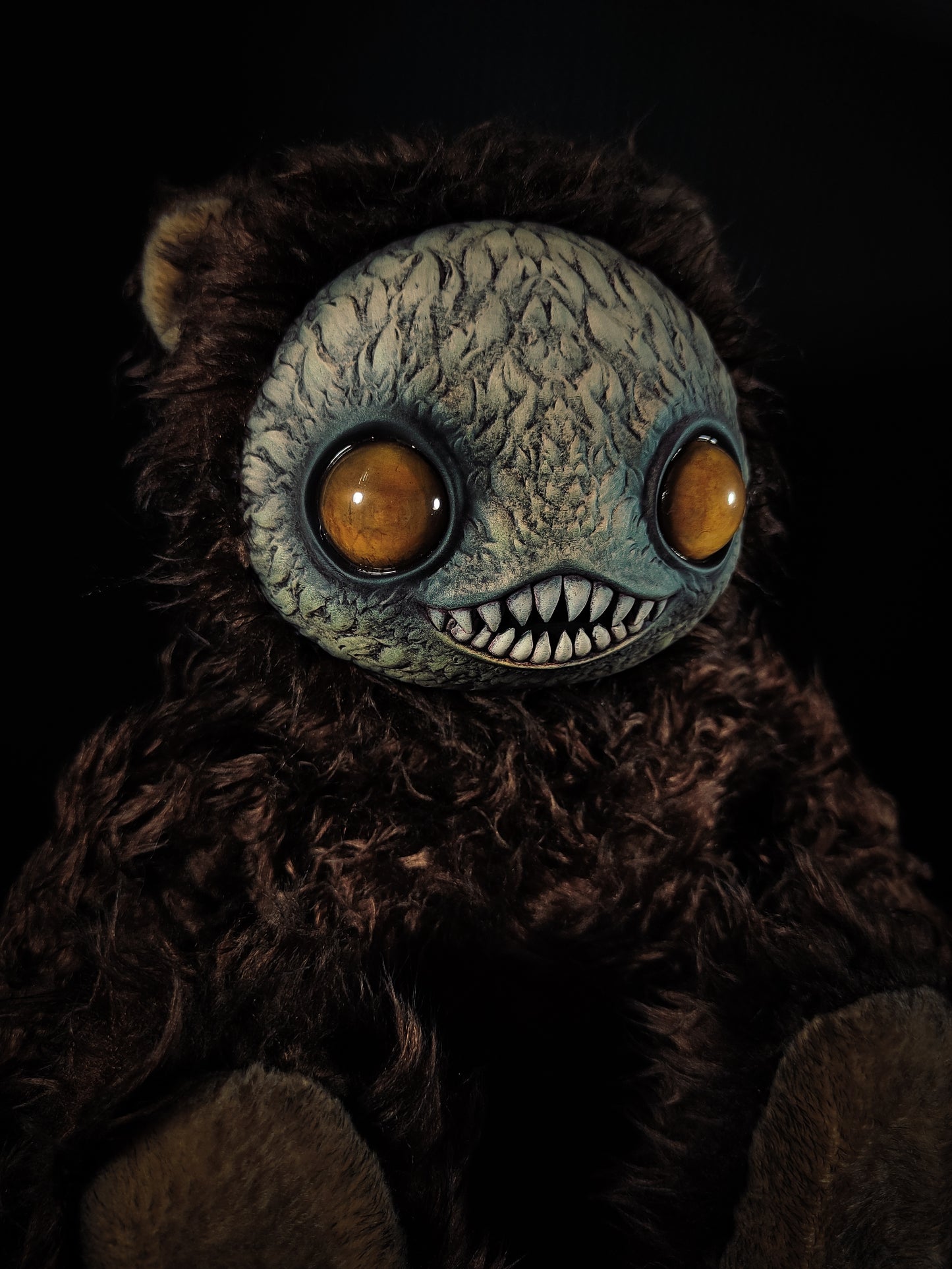 Ningen (Gold Gaze Ver.) - Monster Art Doll Plush Toy
