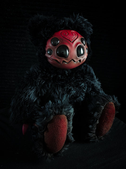 Arakobe (Morose Mandibles Ver.) - Monster Art Doll Plush Toy