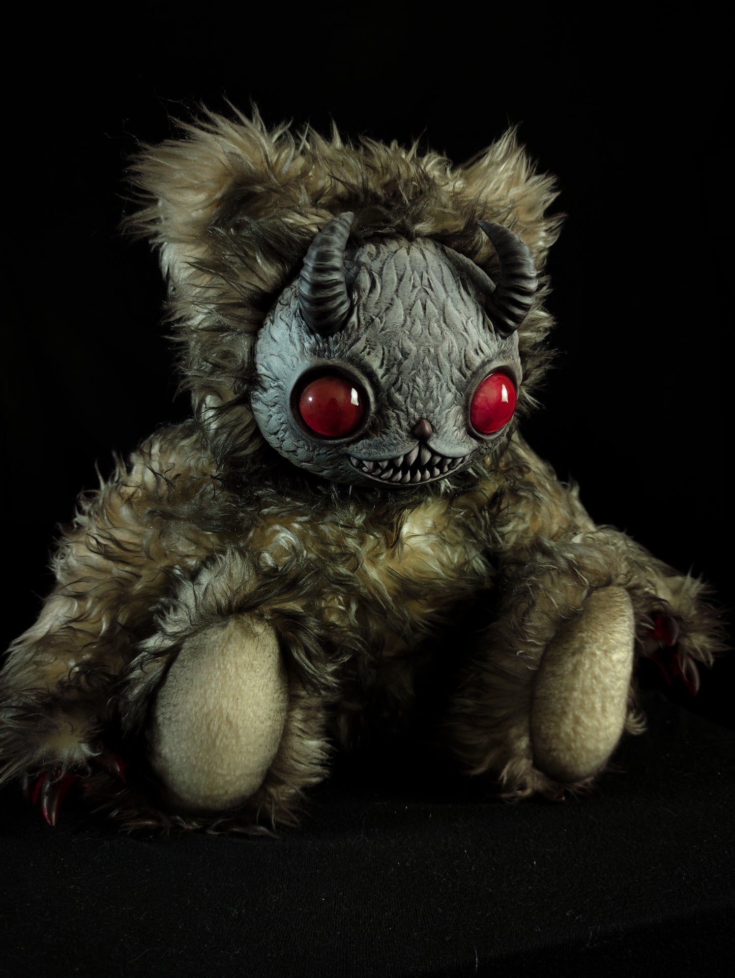 Yukigen (Krazy Krampus Ver.) - Monster Art Doll Plush Toy