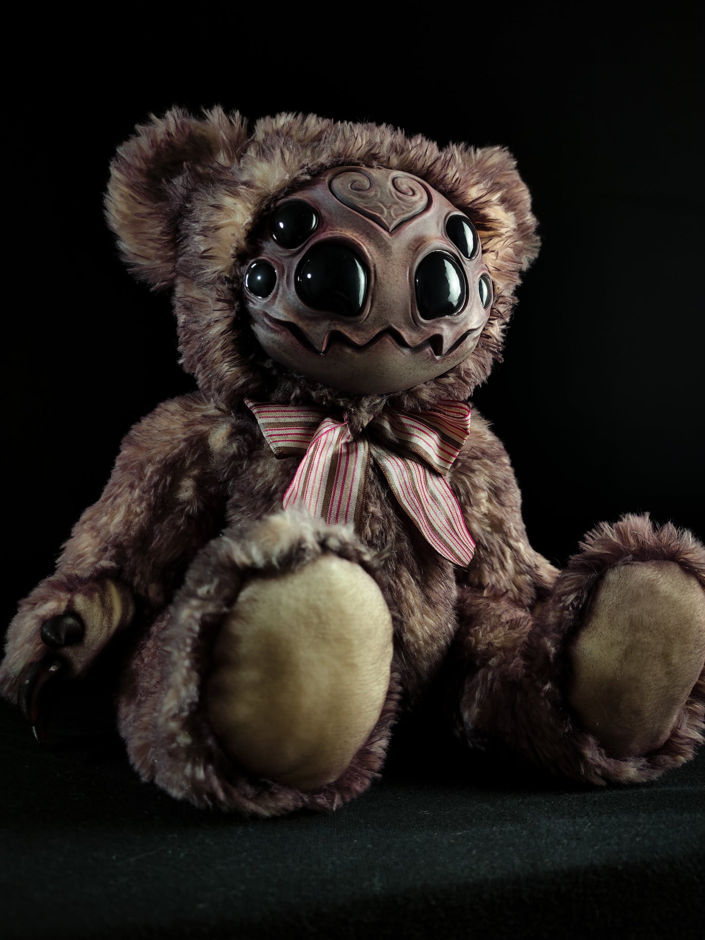 Arakobe (Dark Silk Ver.) - Monster Art Doll Plush Toy