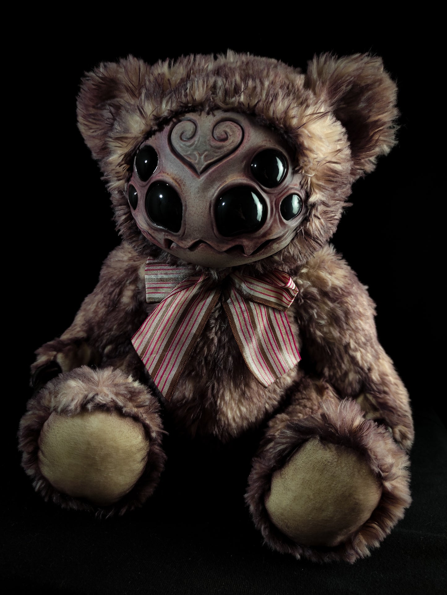 Arakobe (Dark Silk Ver.) - Monster Art Doll Plush Toy