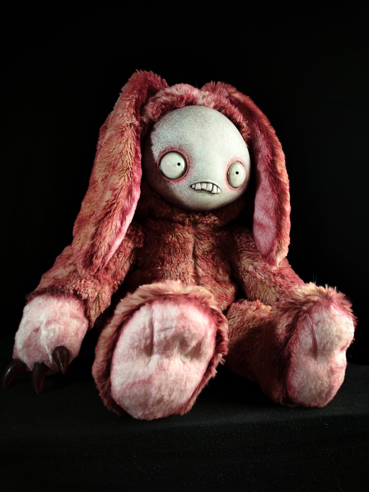Jitters (Crimson Snowfall) - Monster Art Doll Plush Toy