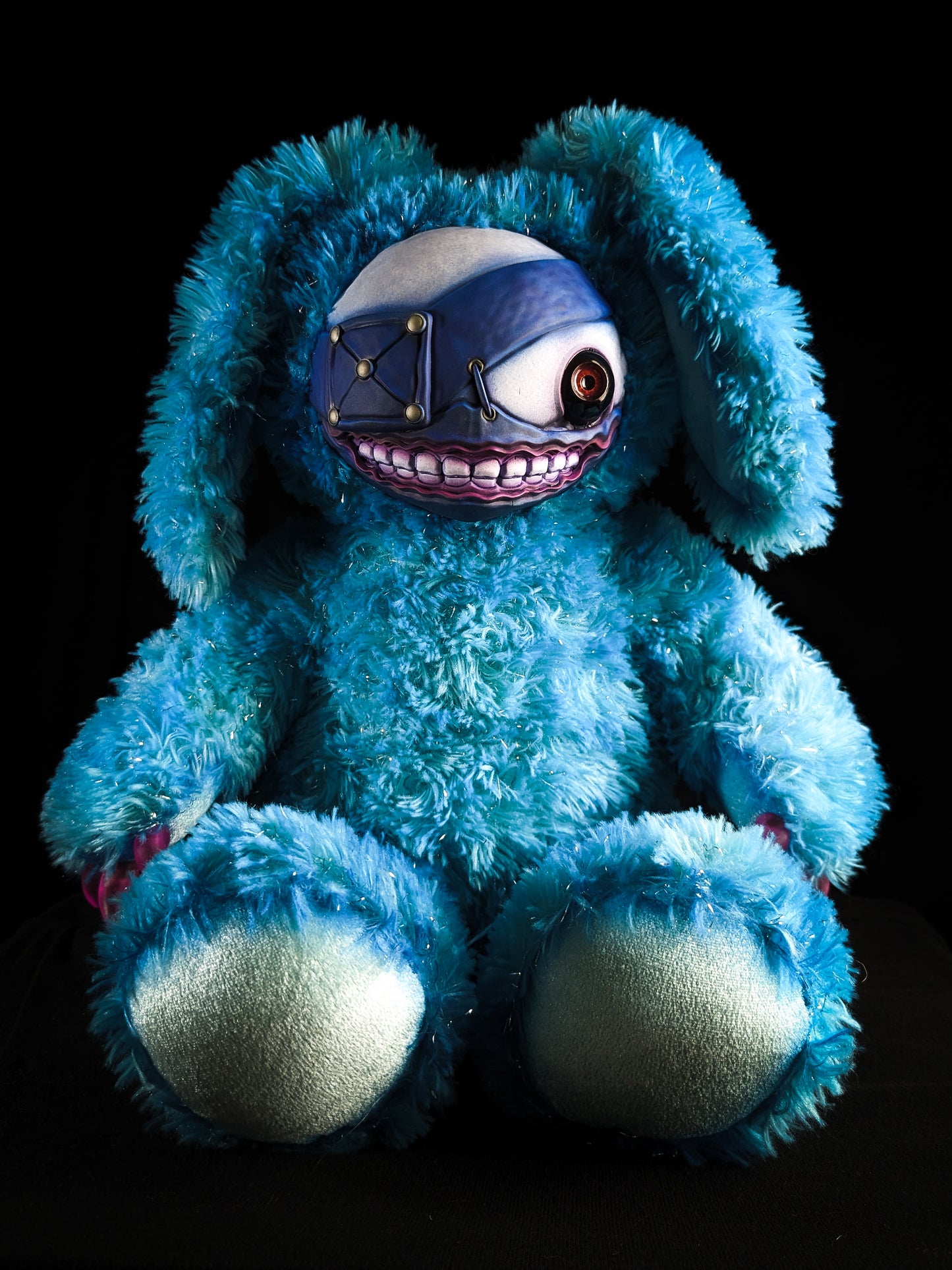 Eyepatch (Kandy Kagune ver.) - Monster Art Doll Plush Toy