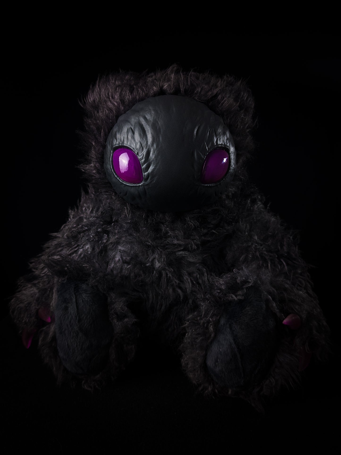 Holoth (Freakish Flutter Ver.) - CRYPTCRITS Monster Art Doll Plush Toy