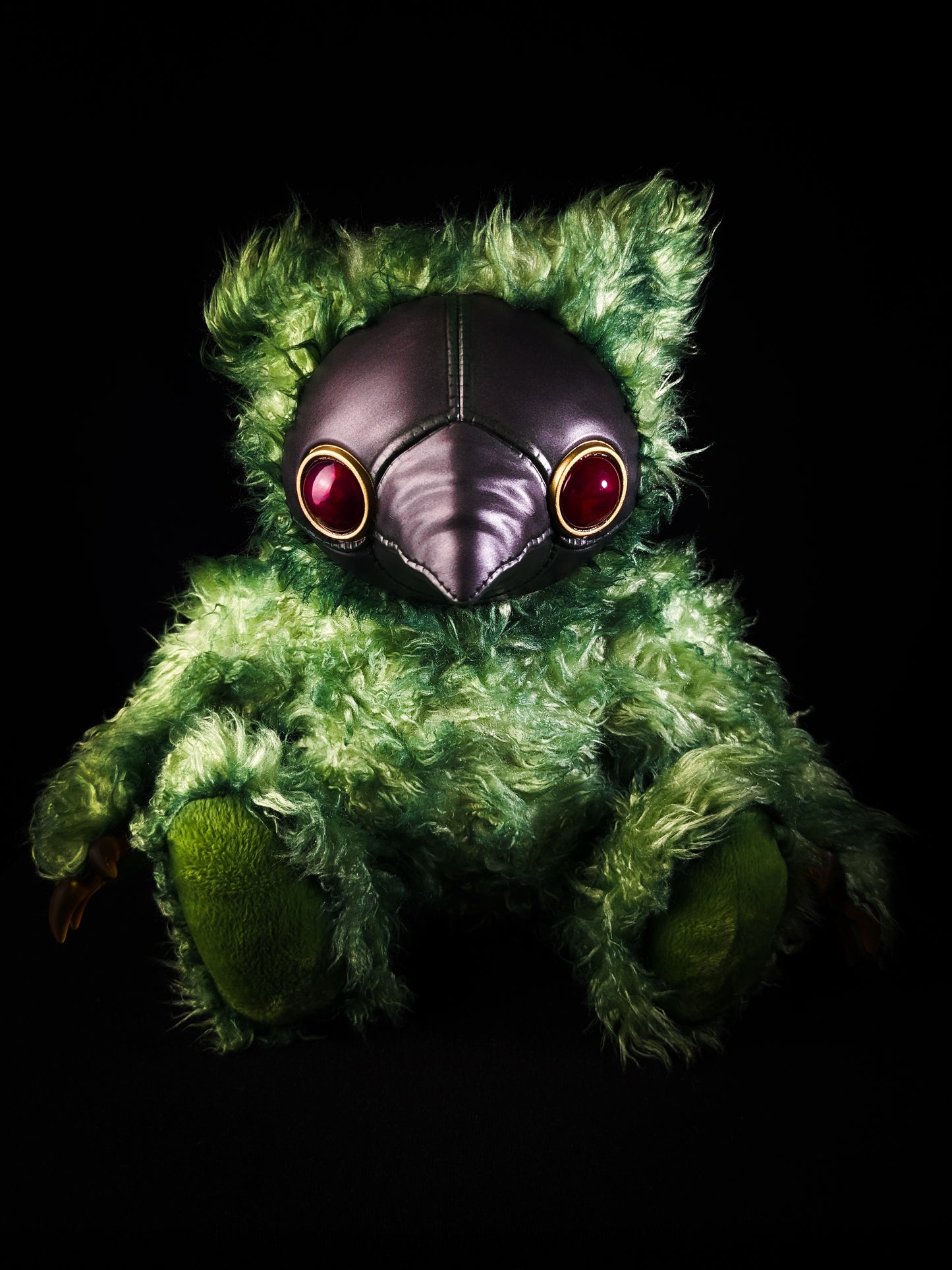 Ambroise (Green Serum Ver.) - CRYPTCRITS Monster Art Doll Plush Toy