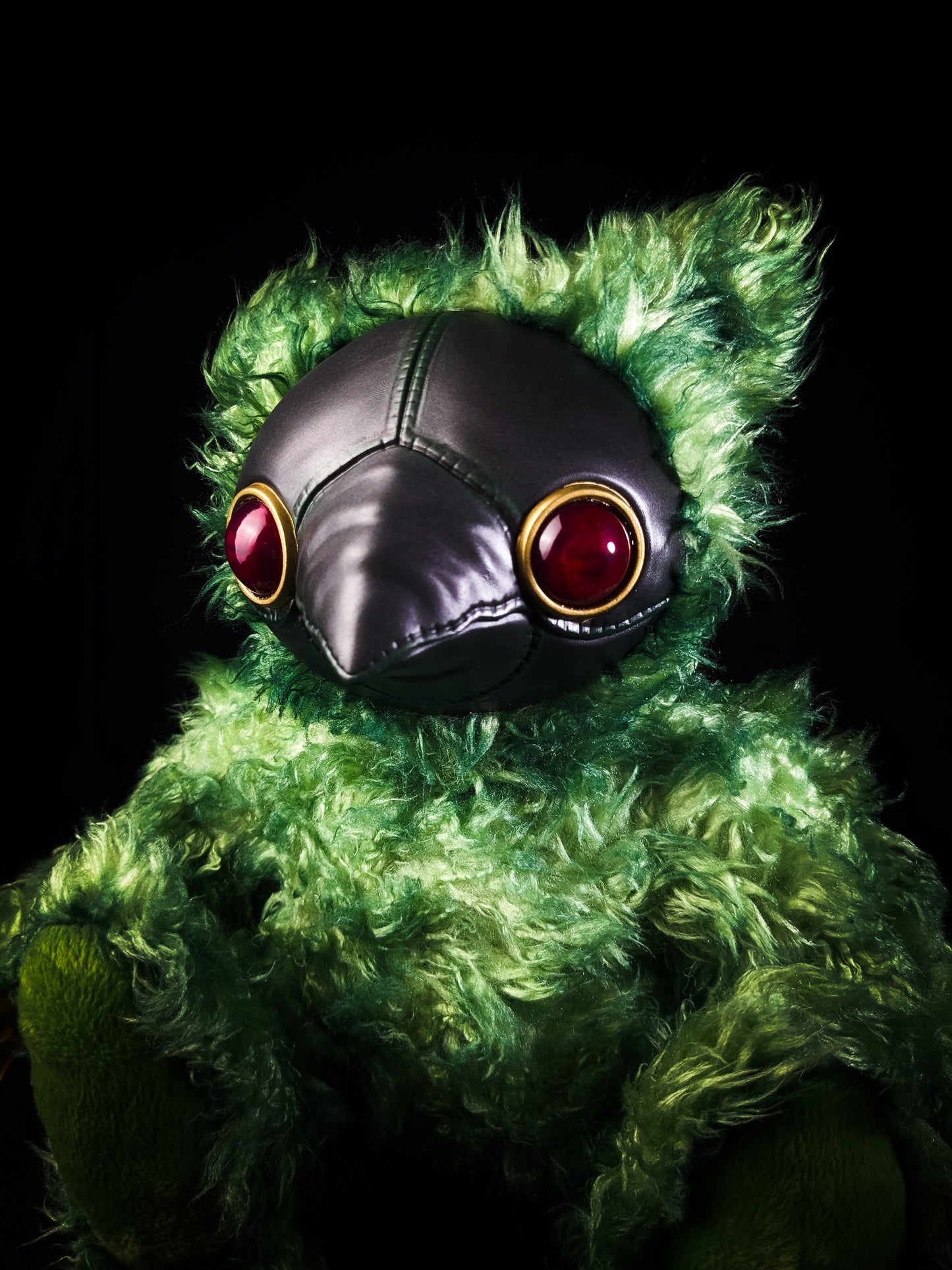Ambroise (Green Serum Ver.) - CRYPTCRITS Monster Art Doll Plush Toy