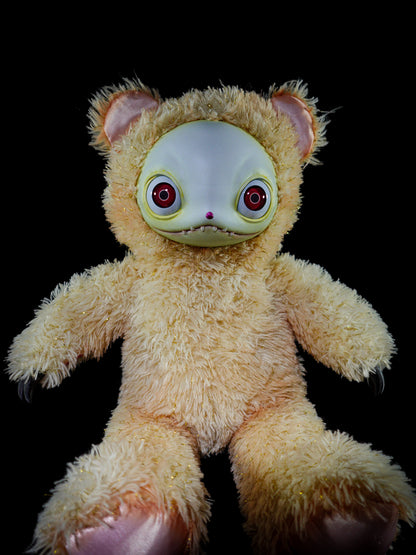 Chiral Critter: SNAGGLE - CRYPTCRITZ