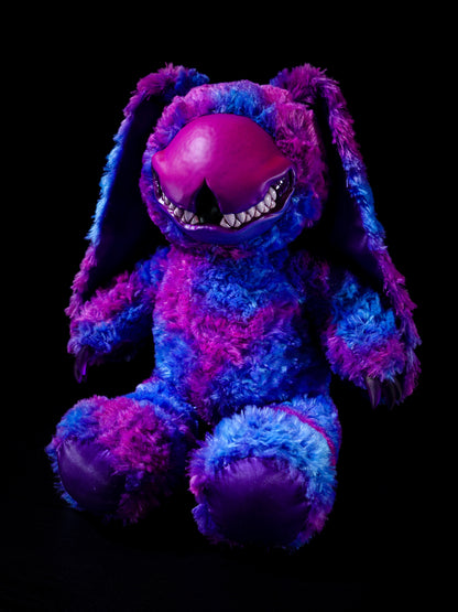 Fangpunk: SCRATCH - Monster Art Doll Plush Toy