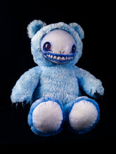 Load image into Gallery viewer, Chewmaster: FRIEND - CRYPTCRITZ Handcrafted Alien Art Doll Plush Toy for Cosmic Dreamers
