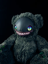 Load image into Gallery viewer, Krazy Klaw: FRIEND - CRYPTCRITZ Handcrafted Alien Art Doll Plush Toy for Cosmic Dreamers
