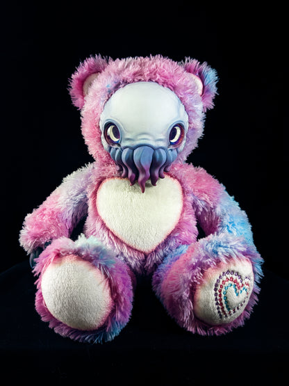 Cthulhu Floss: ELDINUTH - CRYPTCRITS Handcrafted Lovecraftian Cthulhu Art Doll Plush Toy for Eldritch Entities