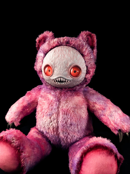 Mental Meow: NINGEN - CRYPTCRITS Handmade Black Creepy Cute Monster Art Doll Plush Toy for Gothic Goddesses
