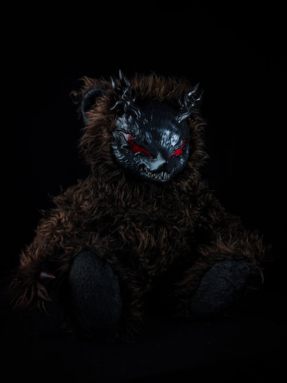 Krampus Slayer: BEAST OF CHRISTMAS - CRYPTCRITZ