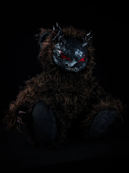Krampus Slayer: BEAST OF CHRISTMAS - CRYPTCRITZ