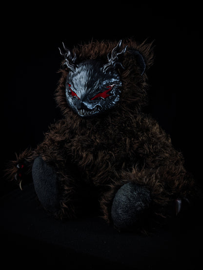 Krampus Slayer: BEAST OF CHRISTMAS - CRYPTCRITZ
