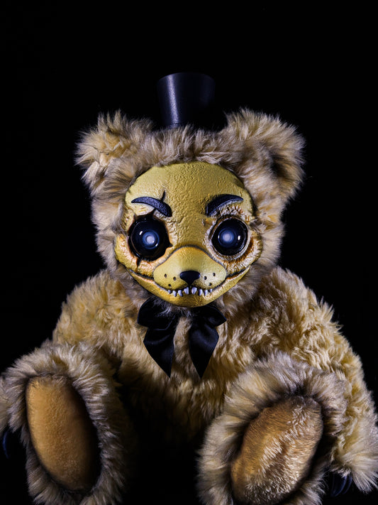 Golden Freddy: FREDBEARZ - Five Nights at Freddy's Inspired CRYPTCRITZ