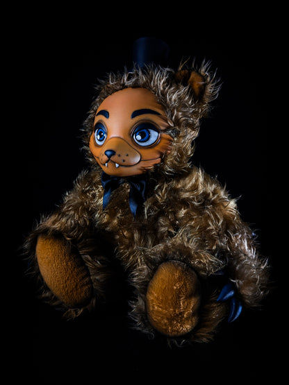 Pizzaplex Classic Freddy: FREDBEARZ - Five Nights at Freddy's Inspired CRYPTCRITZ