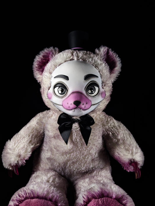 Funtime Freddy: FREDBEARZ - Five Nights at Freddy's Inspired CRYPTCRITZ