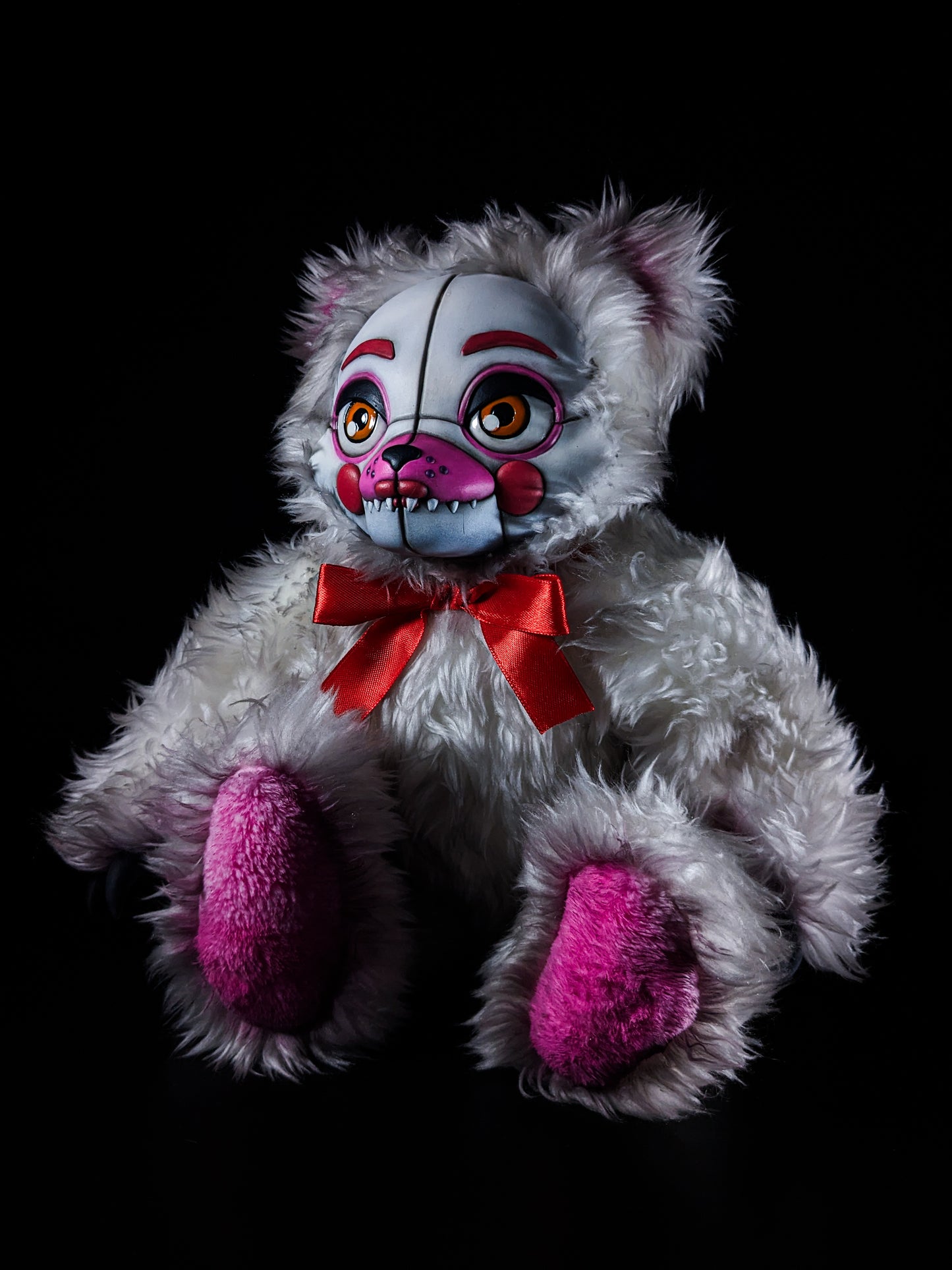 Funtime Foxy: FREDBEARZ - Five Nights at Freddy's Inspired CRYPTCRITZ